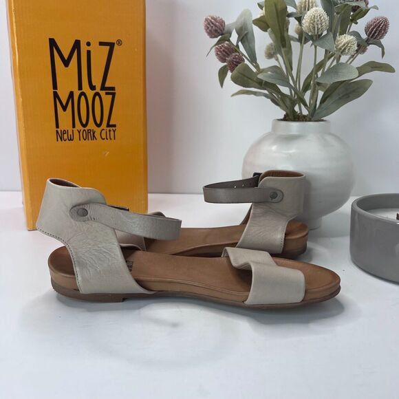 Miz Mooz New York Alanis Leather Sandal Cream Ankle Strap Buckle Women's US 6 - Picture 6 of 11